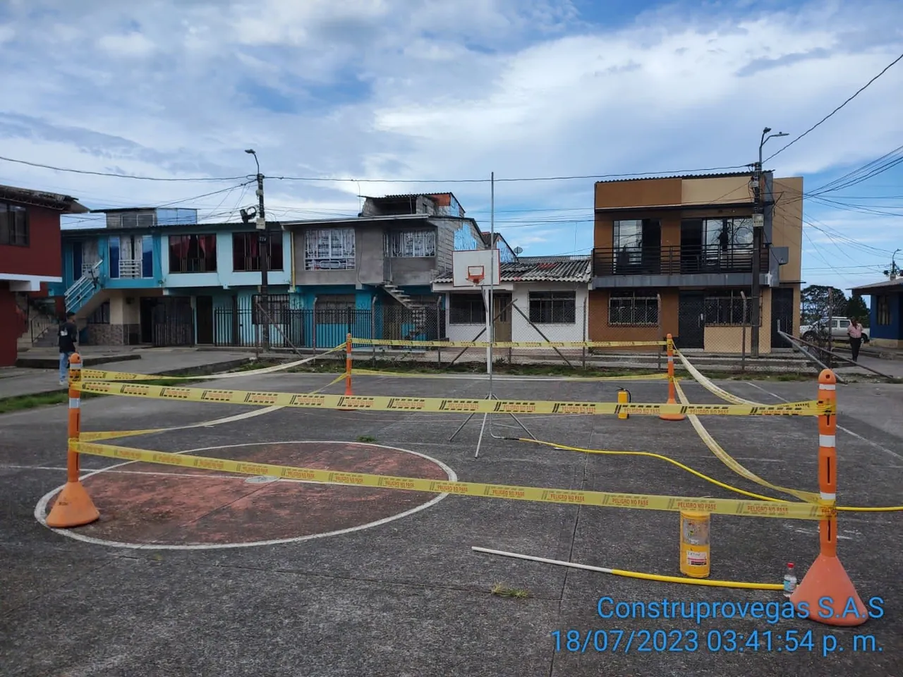 Zona urbana con intervención de obra